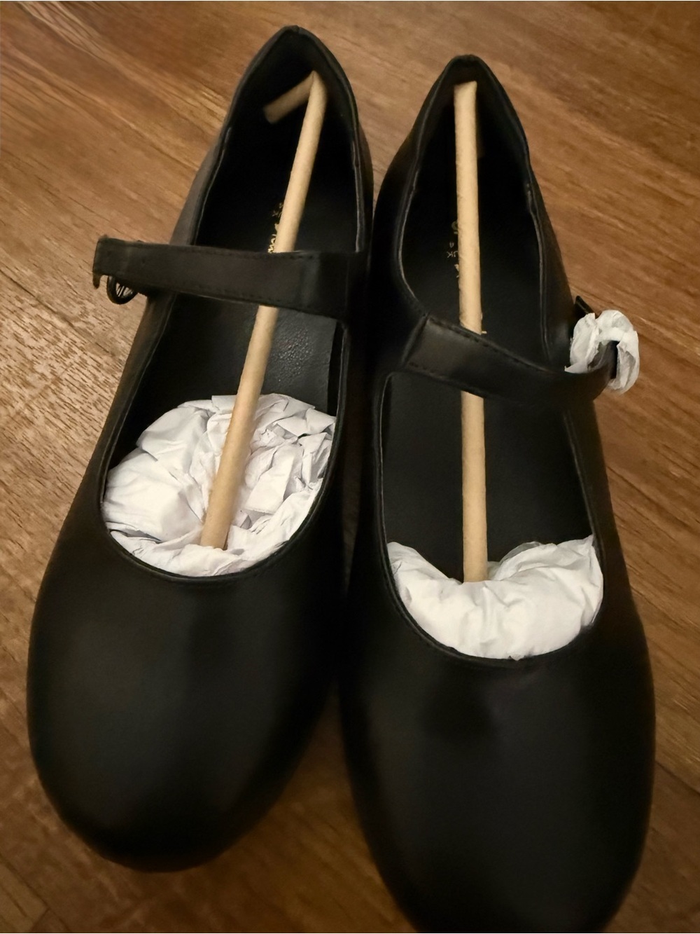 Dream Pairs Black Ankle-Strap Ballet Flats